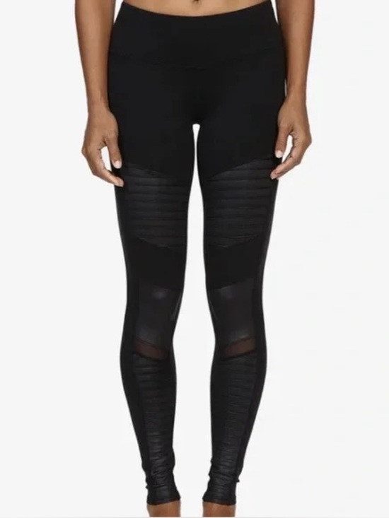 ALO Yoga Pants - Alo Yoga Moto Leggings